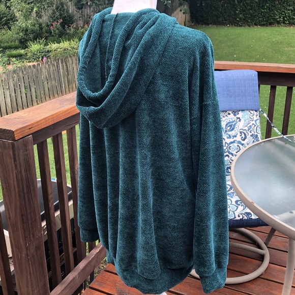 Cozy Soft Chenille Knit Kangaroo Pocket Hoodie! - Picture 7 of 16
